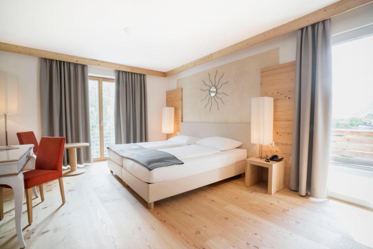 Vegan Hotel La Vimea (Adults Only) Naturns Exteriör bild