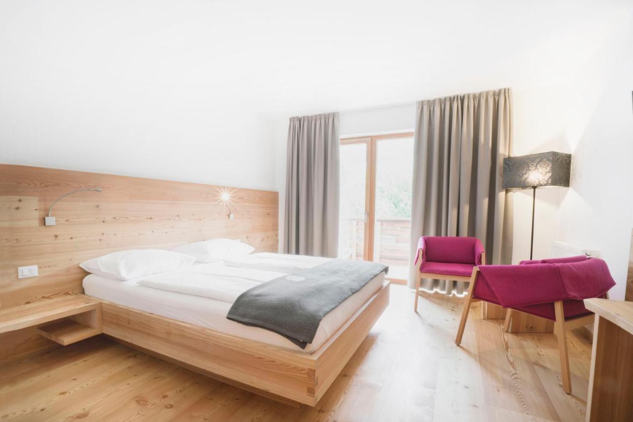 Vegan Hotel La Vimea (Adults Only) Naturns Exteriör bild